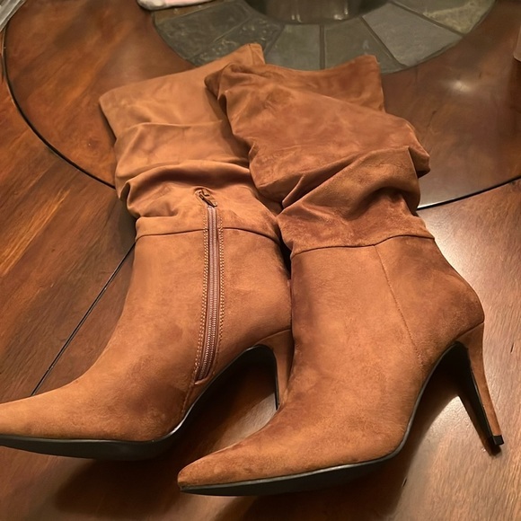 Shoes - Faux suede boots